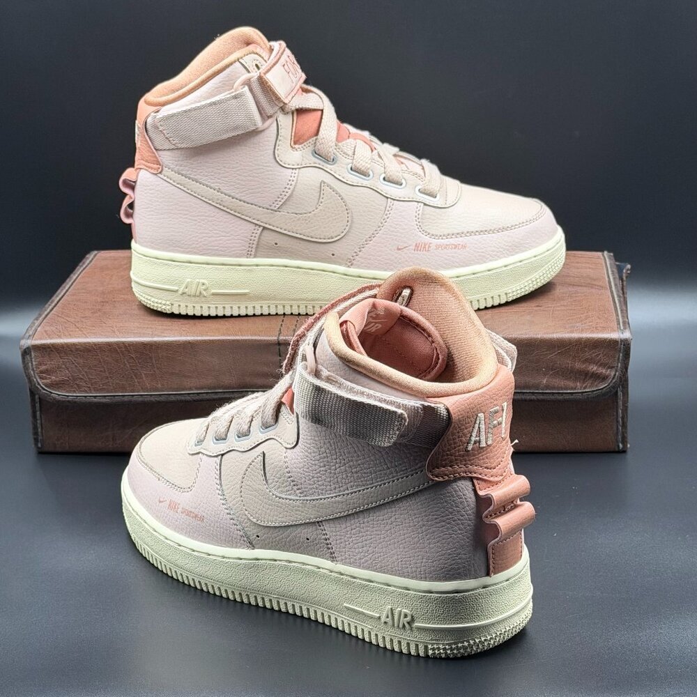 Nike Wmns Air Force 1 High Utility 'Pink'